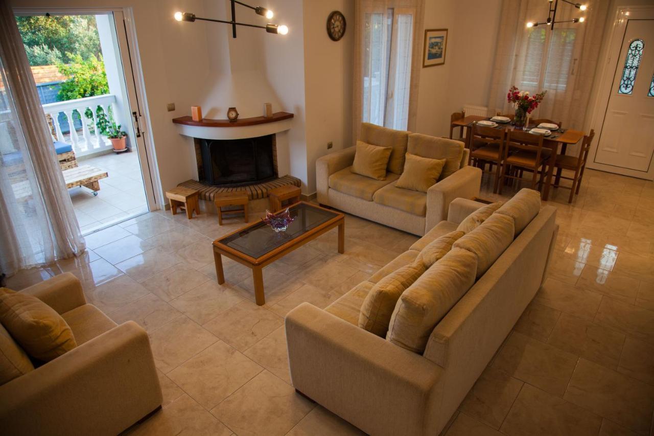 Villa Areti Dhorizata Bagian luar foto